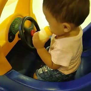 Nuni Dwi Lestari profile icon