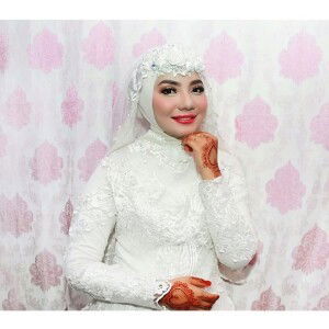 Ella Adeeva profile icon