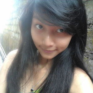 Sri Devi Apriliani profile icon