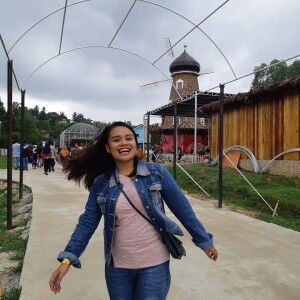 Saini Saloonn profile icon