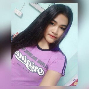 Praew Phatcharee profile icon