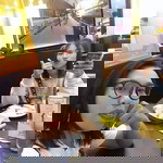 Khwunjit Chaiyamas profile icon