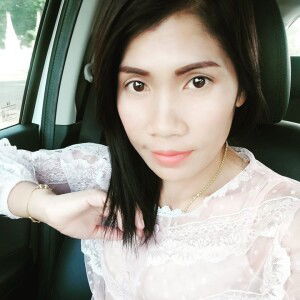 K Yingpom Yingpom profile icon