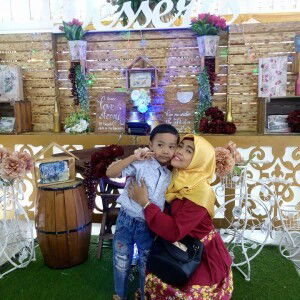 Emi Farida profile icon