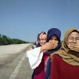 Sri Wahyuni profile icon