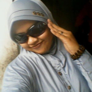 Ayu aprilia defi profile icon