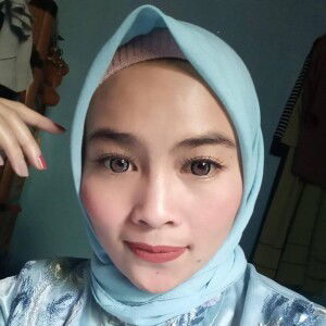 Tita Yulianti profile icon