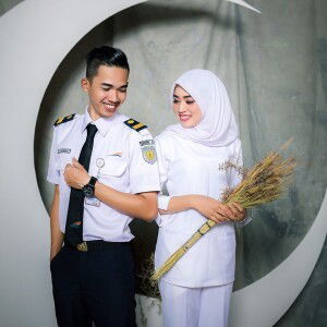 Yuli Wulandari profile icon