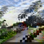 Nanie Haris profile icon