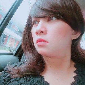 Poppy Hutabarat profile icon