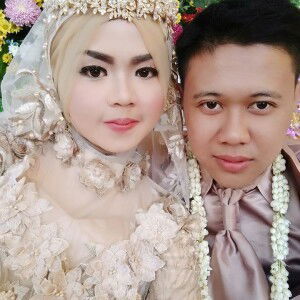 Yully Yulyani profile icon