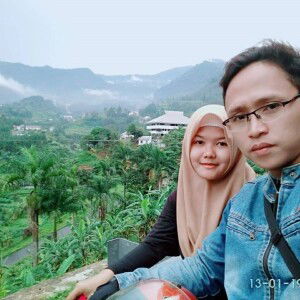 Urip Mulyatii profile icon