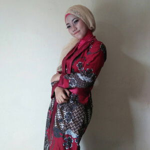 Intan Putri profile icon