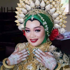 Rismayanti profile icon