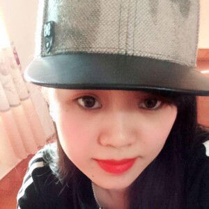 Emily Hoàng profile icon