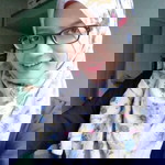 puji lestari profile icon