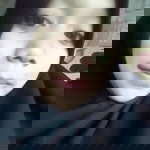 Neni Wahyuni profile icon