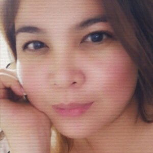 April Gwyn Doletina BayoAng-Visen profile icon