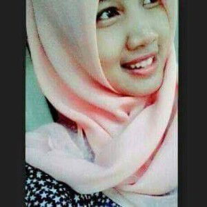 Indah Lestari Zrs profile icon