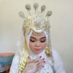 Ella Aprilya (nurlaela) profile icon