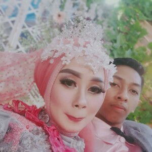 Fitriyanti profile icon