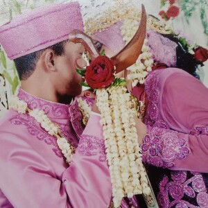 Rahayu Saputri profile icon