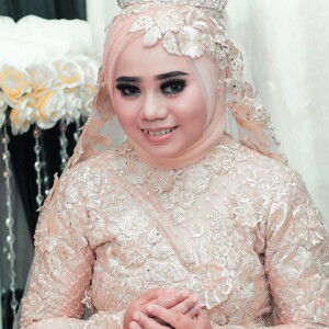 Ratna Eka Ayu Widyaningsih profile icon