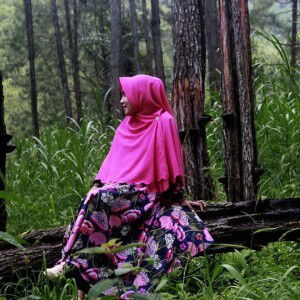 Evy Apriyanti profile icon