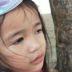 Shine Barrios profile icon