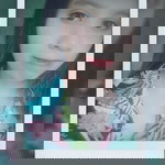 Luh Ariani profile icon