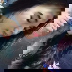 Ikis Dhevti Widianti profile icon