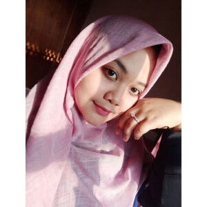 Dina Mahmuddah profile icon