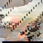 Kanyanat Chomchoei profile icon