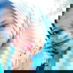 Thina Oktaviana profile icon