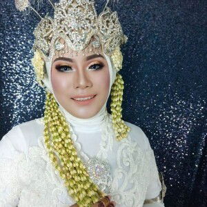 Siti Jubaidah profile icon