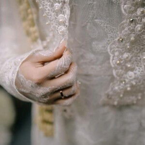 Ria Safitri profile icon