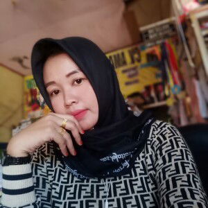 Rizna Susilawati profile icon