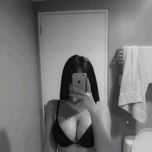 Marhea Alvarez profile icon