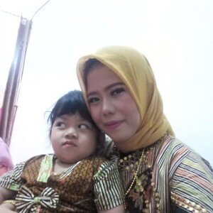Adelia Azahra profile icon