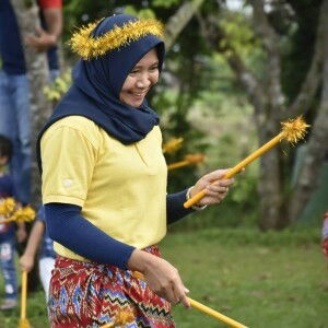 Sri Suharti profile icon