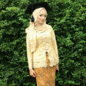 wisna tri untari profile icon