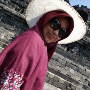 Umi Habibah profile icon