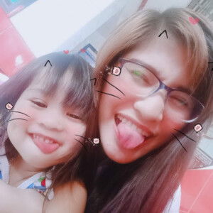 Mommy Sella and Klengkleng profile icon