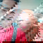 Lhia Indah profile icon