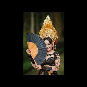 Dwi Laely profile icon