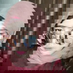 Rochatin Lestari profile icon