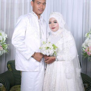 Eka Susanti profile icon