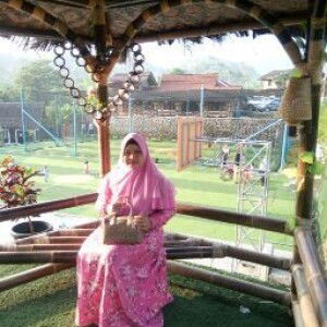 Ayu Ragil cempluk profile icon