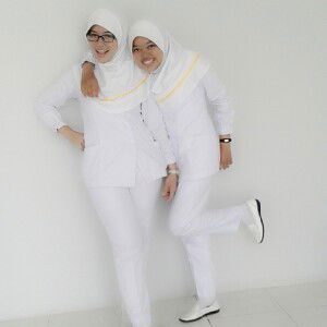 Lilis Sholatin profile icon