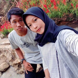 Oktavia Anggun Pratiwi profile icon